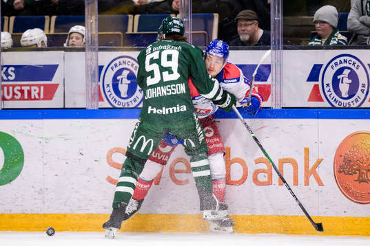 Färjestads Linus Johansson och Oskarshamns Lukas Jasek