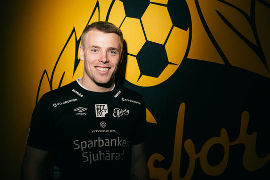 IF Elfsborg presenterar nyförvärvet Isak Pettersson