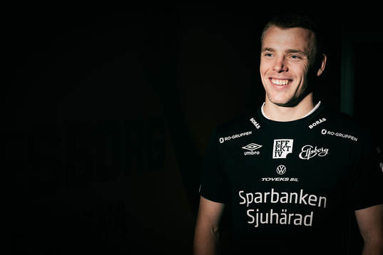 IF Elfsborg presenterar nyförvärvet Isak Pettersson