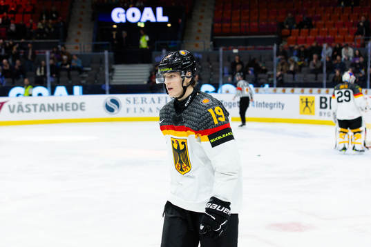 Eric Hordler of Germany looks dejected