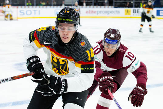 Kevin Bicker of Germany and Emils Veckaktins of Latvia