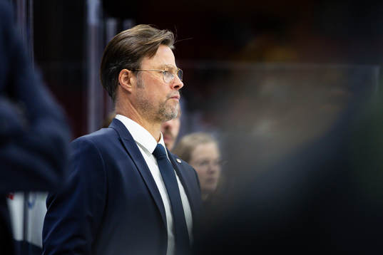 Head coach Tobias Abstreiter of Germany