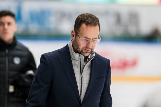 Rögles tränare Roger Hansson deppar