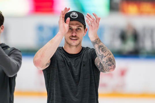 Rögles Brandon Davidson jublar