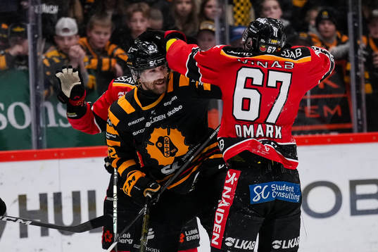 Skellefteås Arvid Lundberg och Luleås Linus Omark