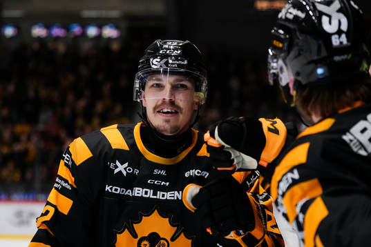 Skellefteås Jonathan Johnson jublar