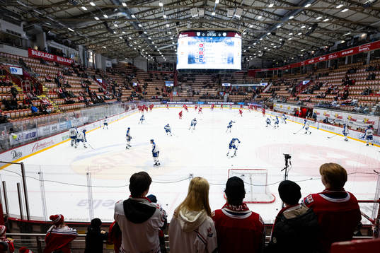 Spelarna värmer upp