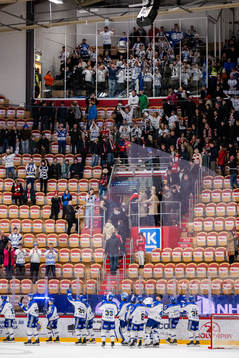 Leksands spelare och supportrar jublar