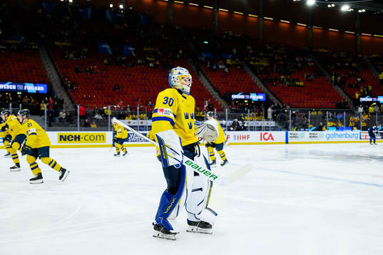 Goaltender Melker Thelin of Sweden