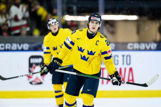 Liam Öhgren of Sweden looks dejected