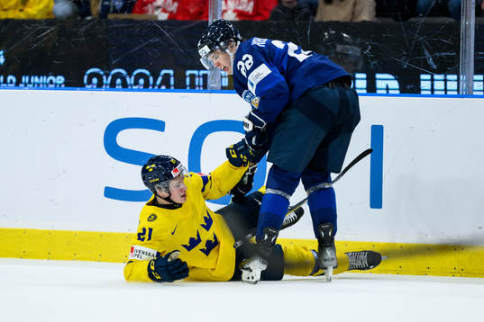 Zeb Forsfjäll of Sweden and Kasper Halttunen of Finland