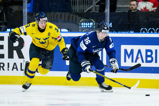 Elias Salomonsson of Sweden and Janne Naukkarinen of Finland