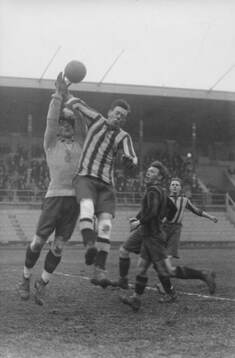Fotboll, Hammarby IF - Djurgårdens IF. Svenska serien.
