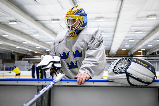 goaltender Hugo Hävelid of Sweden at a practice session