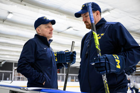 Bläddra bland fler bilder av 2024 IIHF World Junior Championship, Day 7, Sweden, Practice