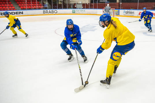 Ella Hellman of Sweden at a practice session
