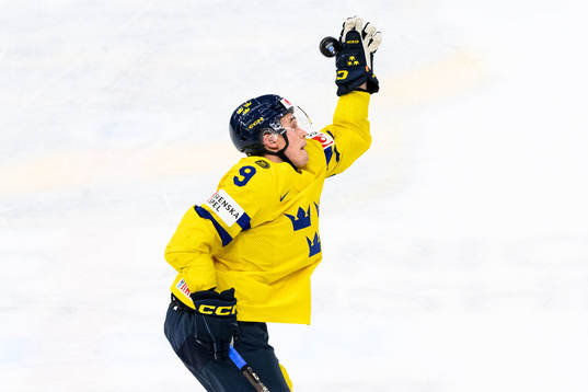 Theo Lindstein of Sweden