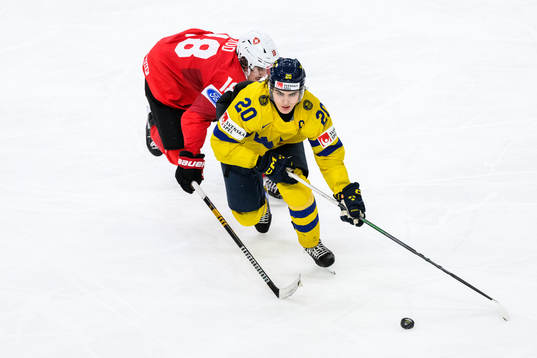 Julien Rod of Switzerland and Liam Öhgren of Sweden