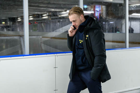 Team manager Hampus Sjöström of Sweden