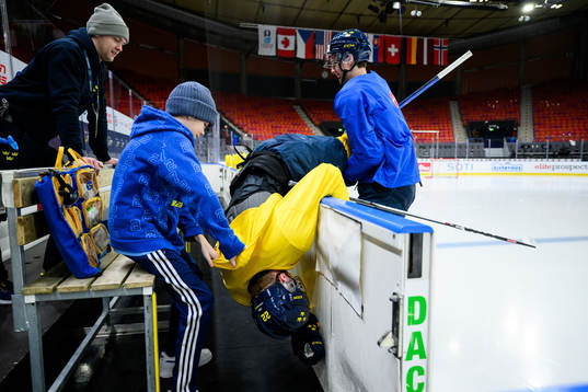 Anton Wahlberg and Anton Johansson of Sweden at a practice