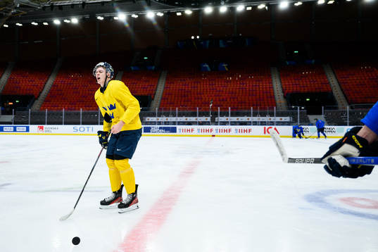 Anton Wahlberg of Sweden at a practice session