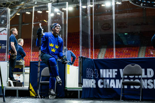 Theo Lindstein of Sweden at a practice session