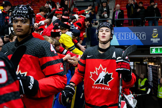 Maveric Lamoureux of Canada