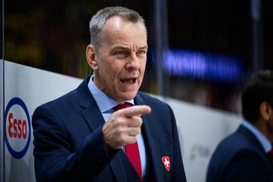 Assistant coach Tommy Albelin of Switzerland
