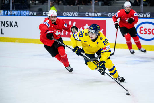 Rico Gredig of Switzerland and Liam Öhgren of Sweden