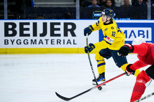 Noah Östlund of Sweden