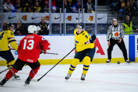 Theo Lindstein of Sweden