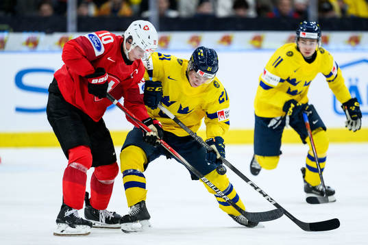 Jonas Taibel of Switzerland and Zeb Forsfjäll of Sweden