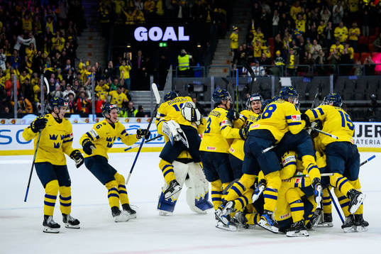 Players of Sweden celebrate