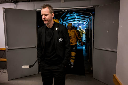 Skellefteås tränare Robert Ohlsson deppar