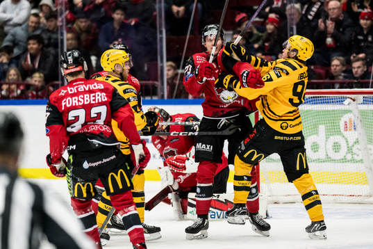 Malmö Redhawks Adam Ollas Mattsson och Skellefteås