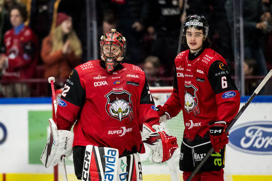 Malmö Redhawks målvakt Daniel Marmenlind och Dominik