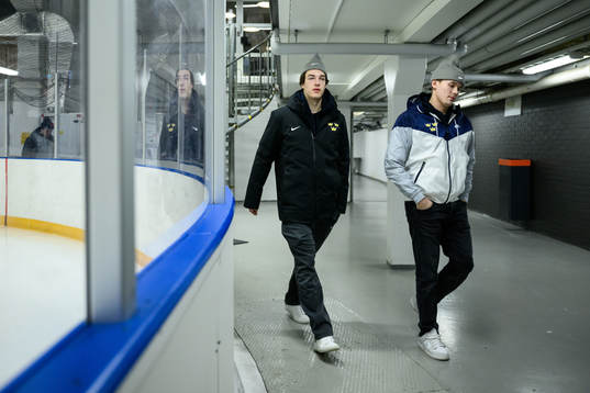 Bläddra bland fler bilder av 2024 IIHF World Junior Championship, Day 9, Sweden, Practice