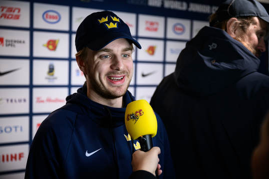 goaltender Hugo Hävelid of Sweden at a practice session