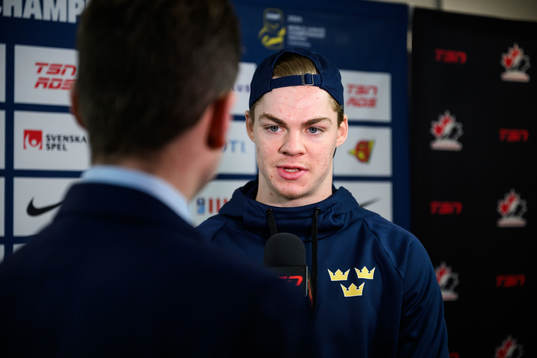 Oskar Pettersson of Sweden
