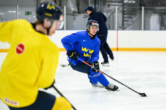 Isac Born of Sweden at a practice session