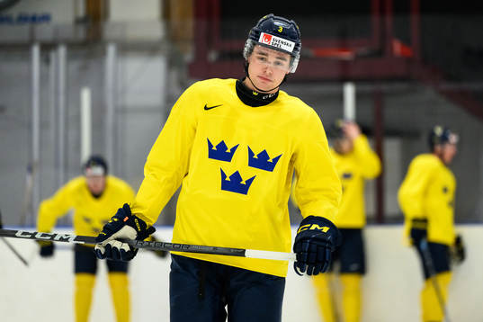 Elias Salomonsson of Sweden at a practice session