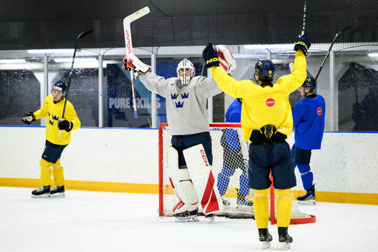 goaltender Kevin Reidler of Sweden at a practice session