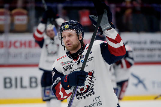 Linköpings John Nyberg jublar