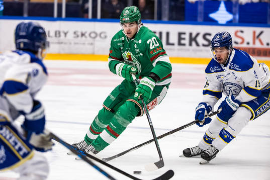 Rögles Lian Bichsel och Leksands Max Veronneau