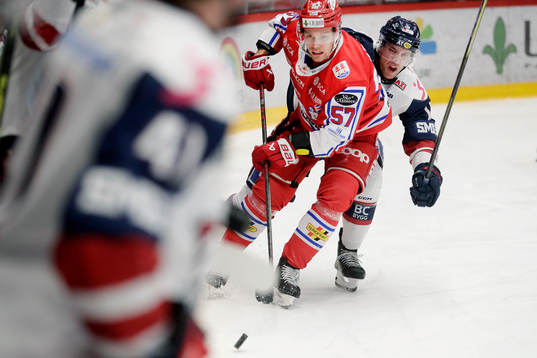 Timrås Anton Wedin och Linköpings Patrick Russell