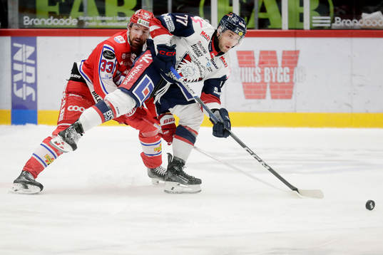 Timrås Albin Lundin och Linköpings Taylor Leier