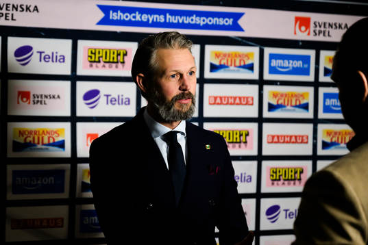 Färjestads sportdirektör Rickard Wallin