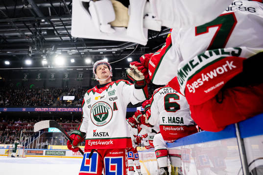 Bläddra bland fler bilder av Ishockey, SHL, Färjestad - Frölunda