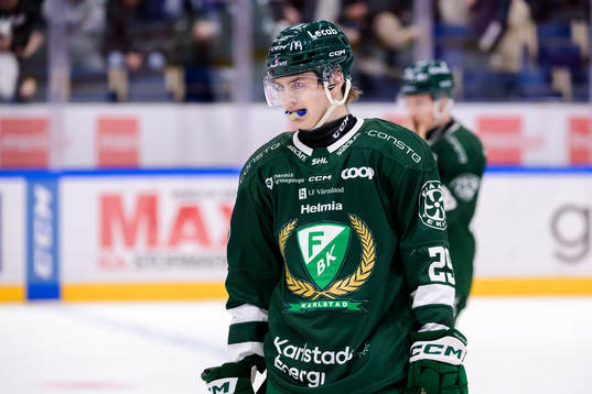 Färjestads Lucas Forsell deppar