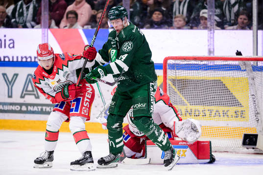 Frölundas Filip Hasa och Färjestads Victor Ejdsell